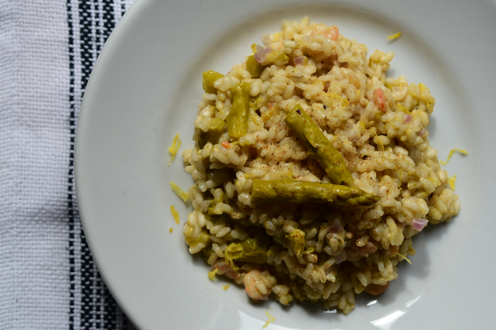 Shrimps and asparagus risotto