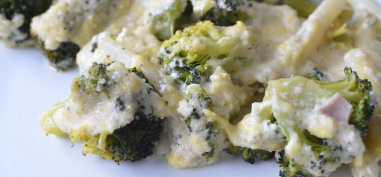 Broccoli and asparagus au gratin with ham